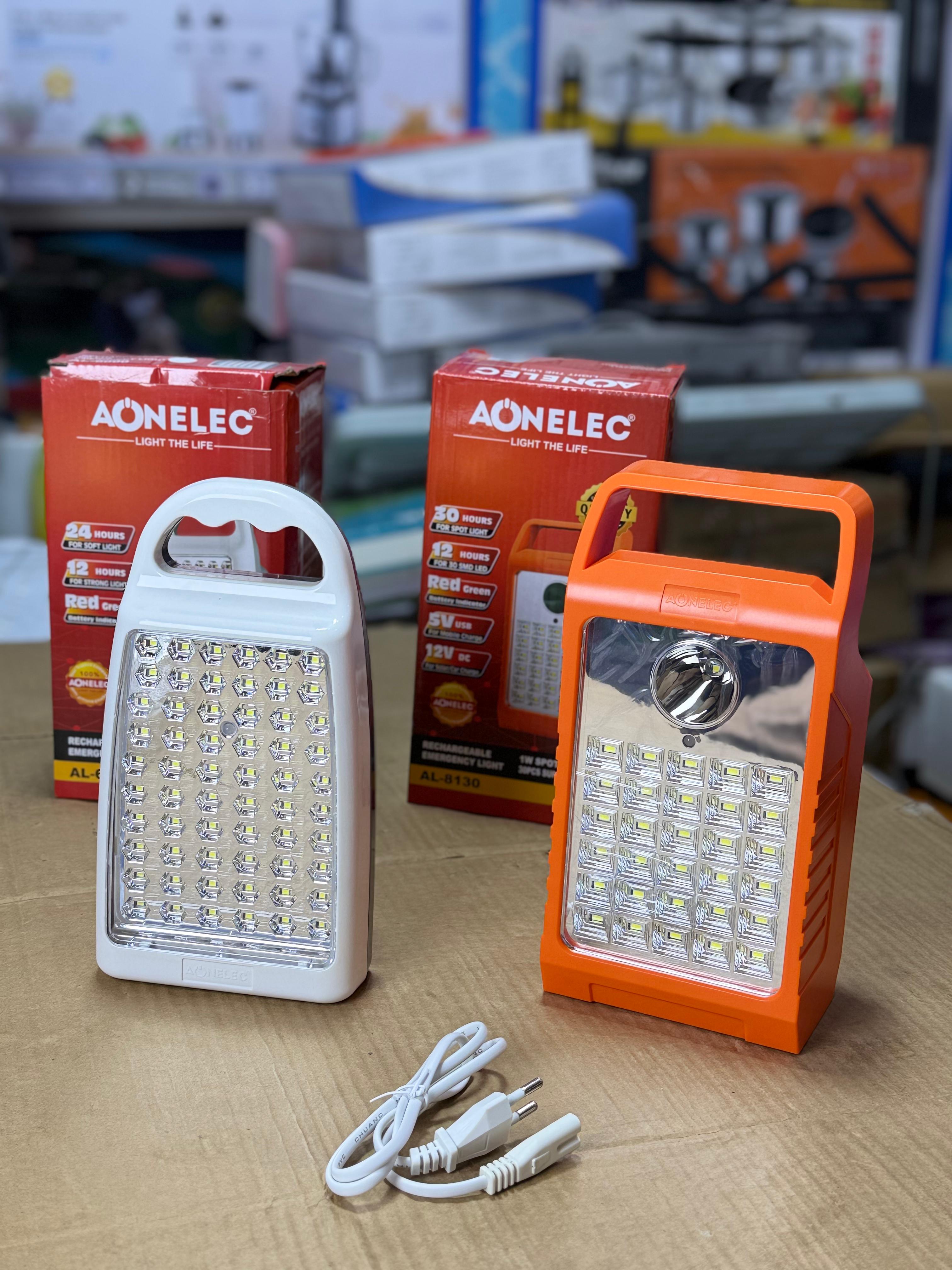 Rechargeable emergency light